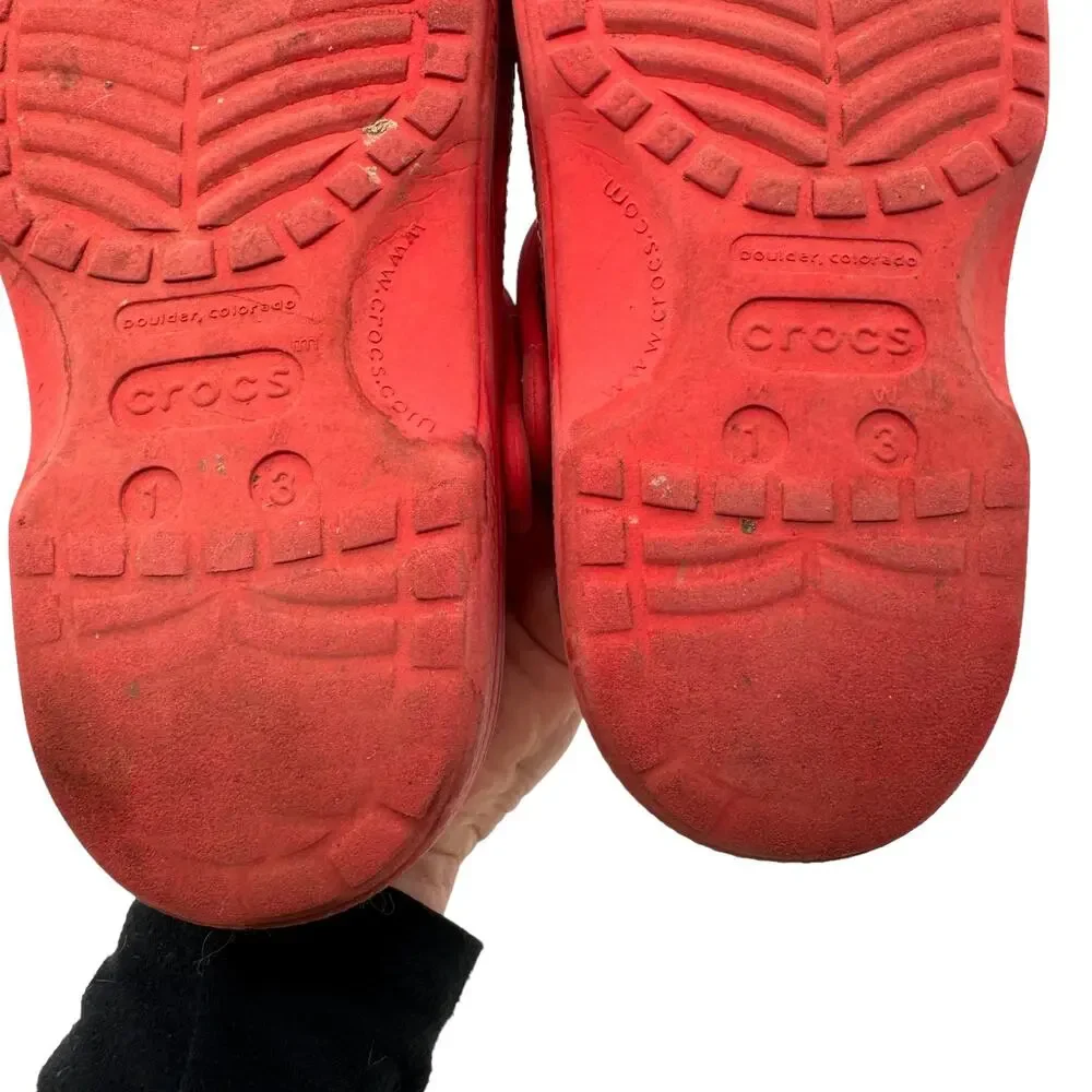 Crocs Unisex Kids Classic Comfortable Slip On Water Shoes Clog Red Sz: M-1 / W-3